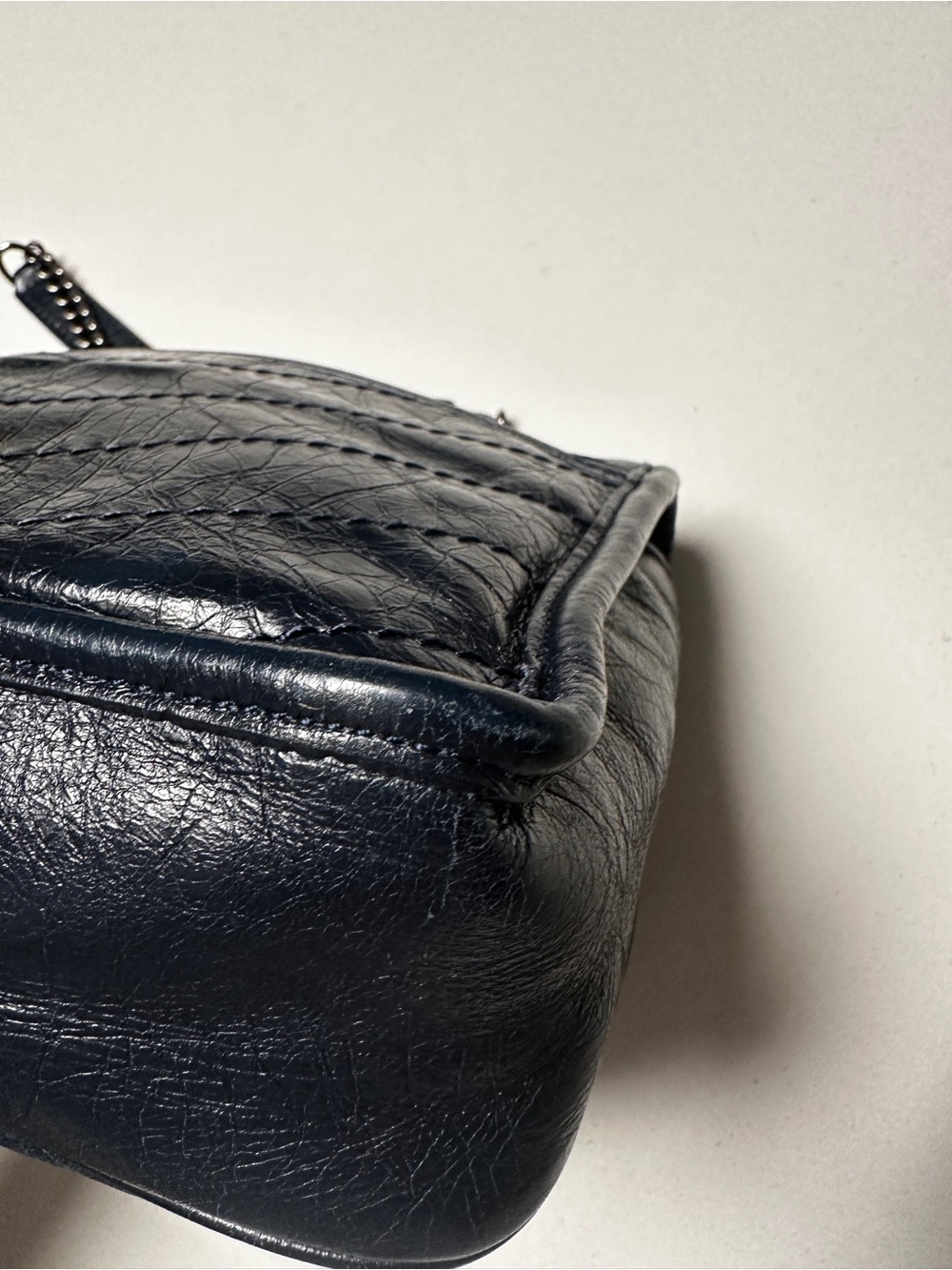 Saint Laurent Niki Baby Bag in Navy Blue Leather - Picture 13 of 16